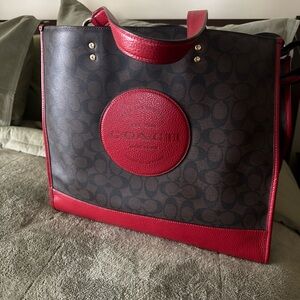 Coach Dempsey, 40 inch large tote